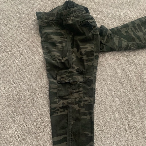 Sanctuary Camo Capri - Picture 5 of 8